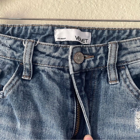 Vervet Jeans Womens 26 Blue Medium Wash Denim Mid Rise Tapered Distressed Ripped - Picture 6 of 12